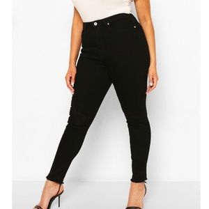 boohoo plus black dress